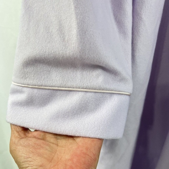 Vintage Sears Apostrophe Ladie's Embroidered Robe Union Made USA Sz M Violet - Picture 2 of 12